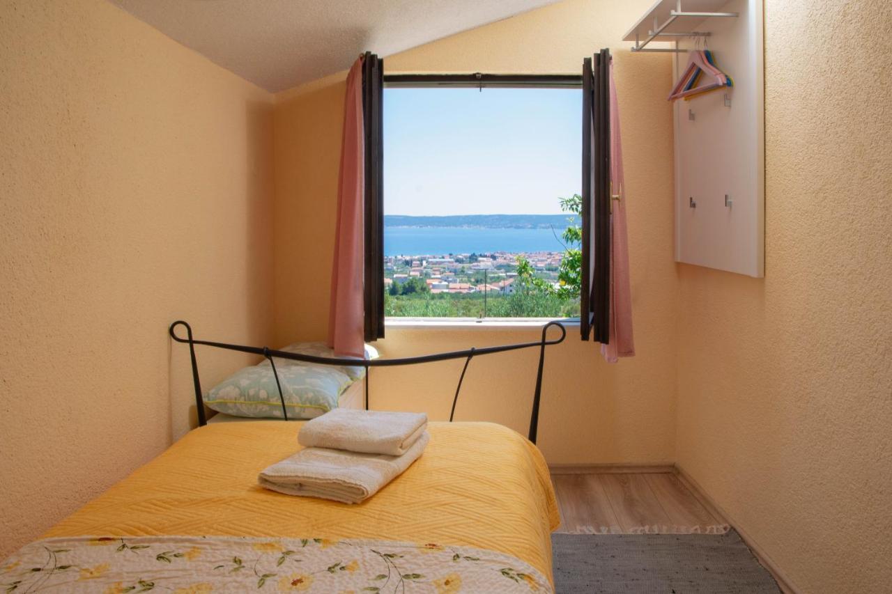 Plum Holiday Home Kaštel Stari Eksteriør bilde