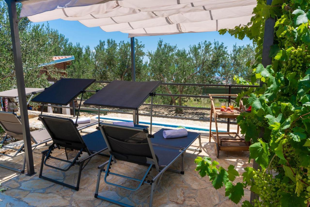 Plum Holiday Home Kaštel Stari Eksteriør bilde